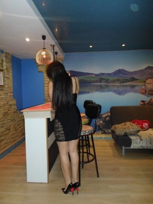 Массажистка Марина 25  ЗАО Кунцево +7 (929) 634-71-40