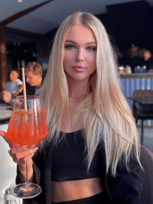 Анкета Юля 18 +7 (910) 526-64-97 | ID  36286